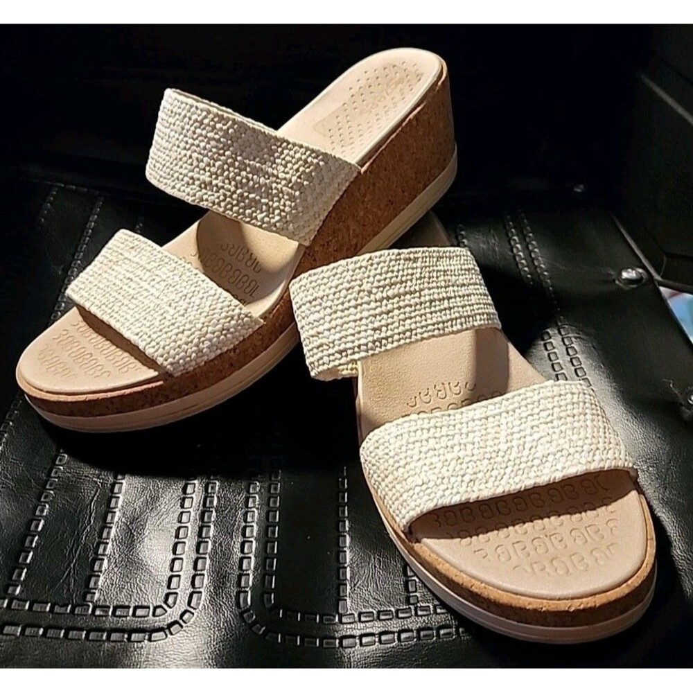Bzees Slide Sandal 9M Resort White/Tan Wedge Slip On Comfort Washable Cork *READ - Picture 7 of 9